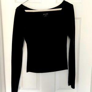 Black cropped long sleeve